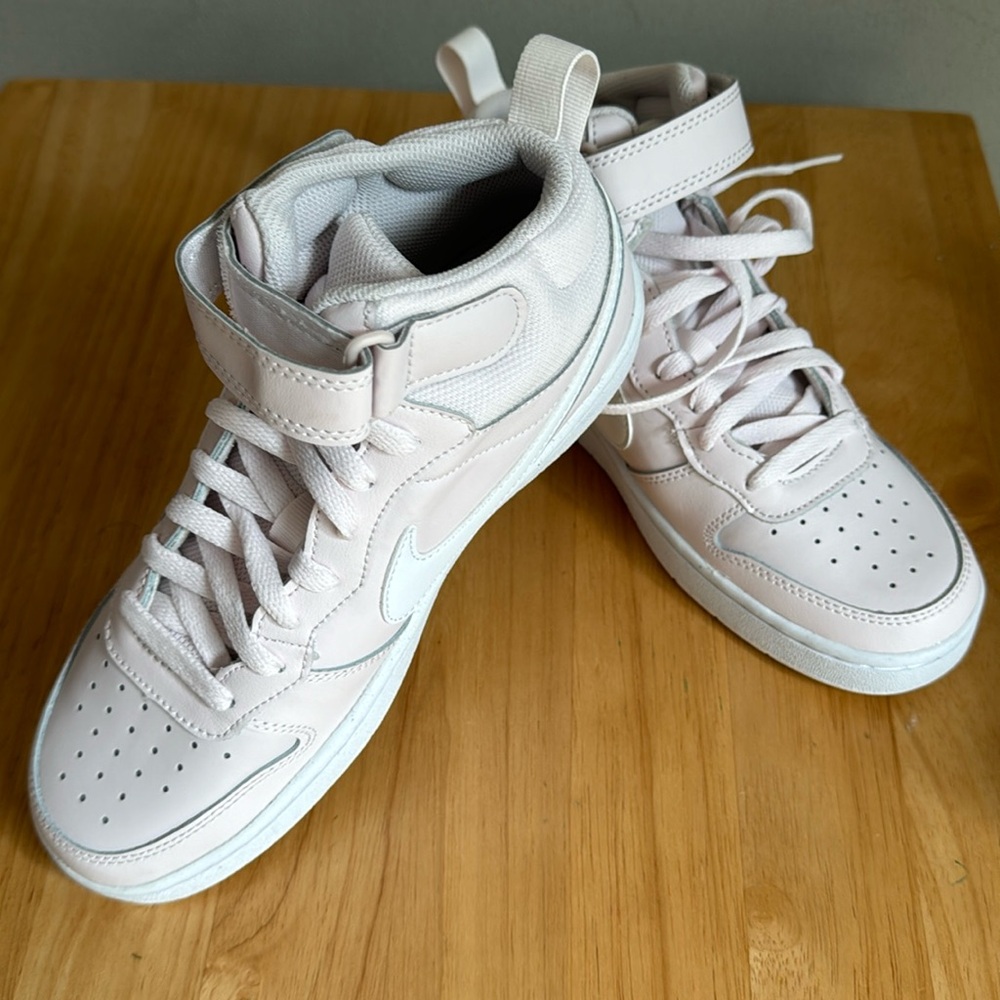 Nike Big Kids Court Borough Mid 2